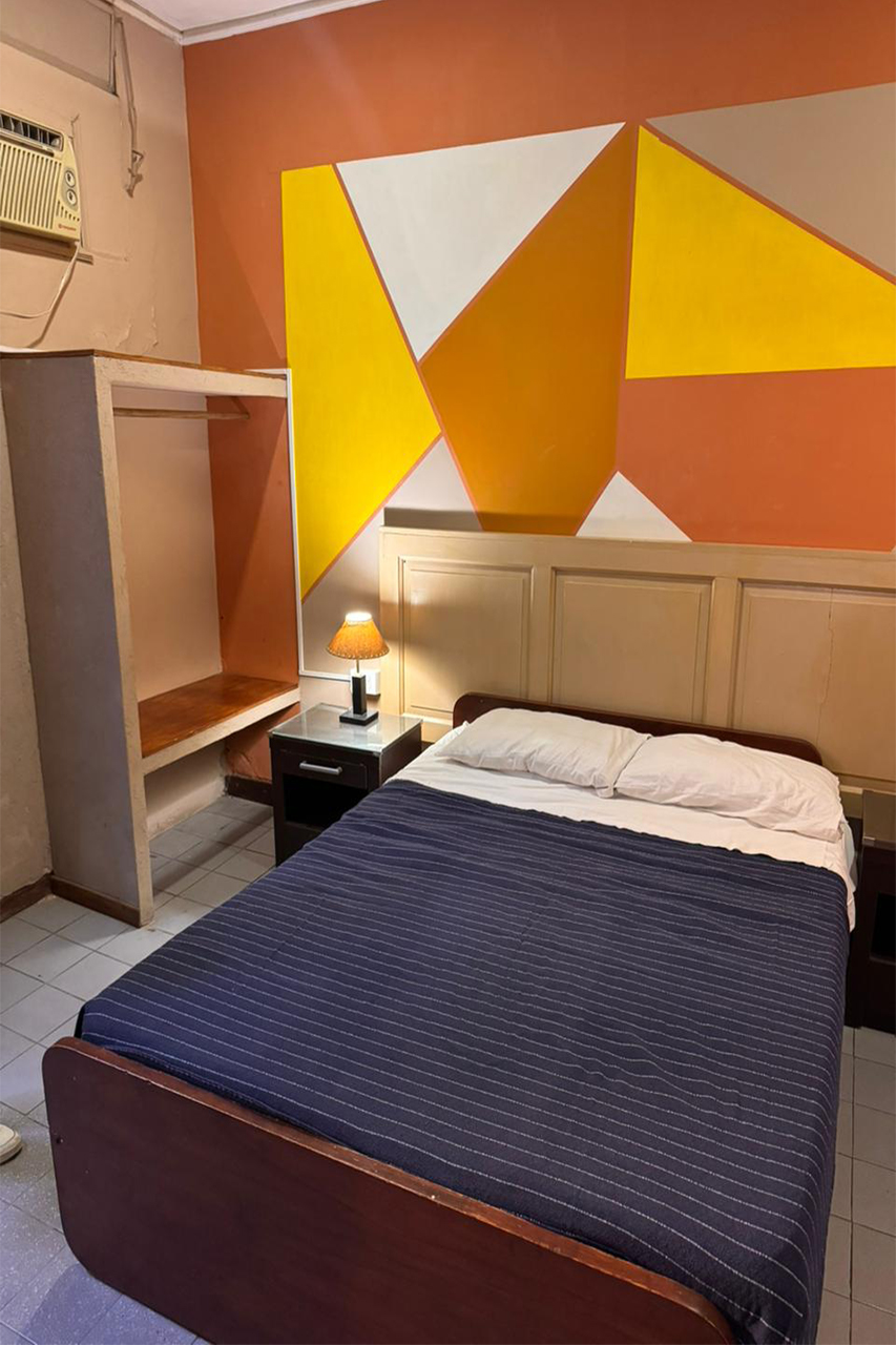 Hotel 3